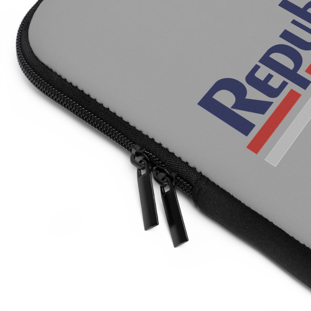 Republic Airlines Laptop Sleeve