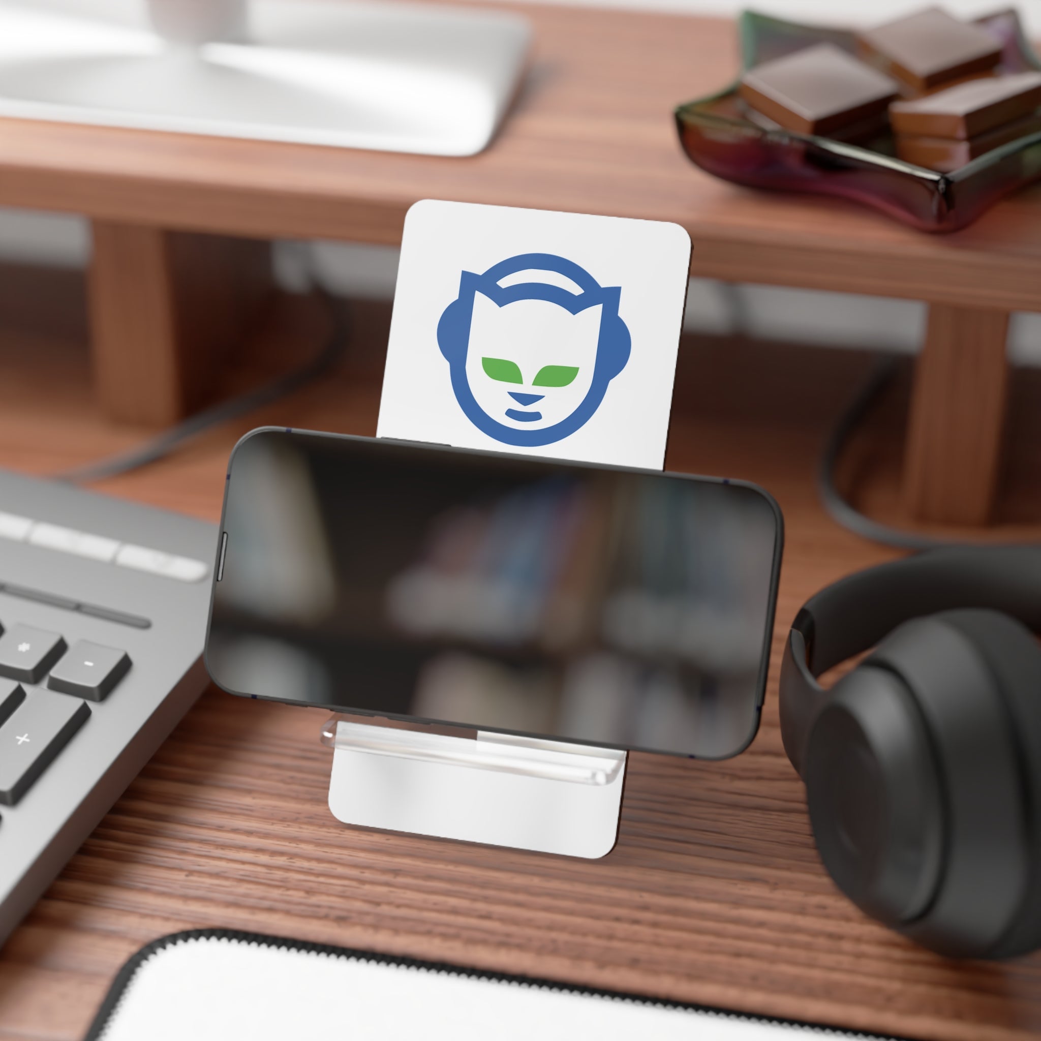 Napster Foldable Mobile Phone Display Stand