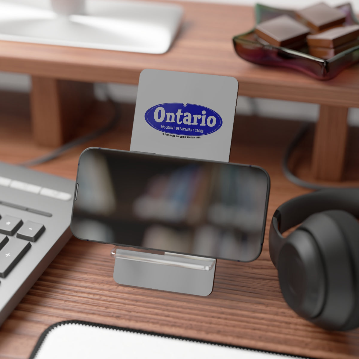 Ontario Discount Department Store Foldable Mobile Phone Display Stand