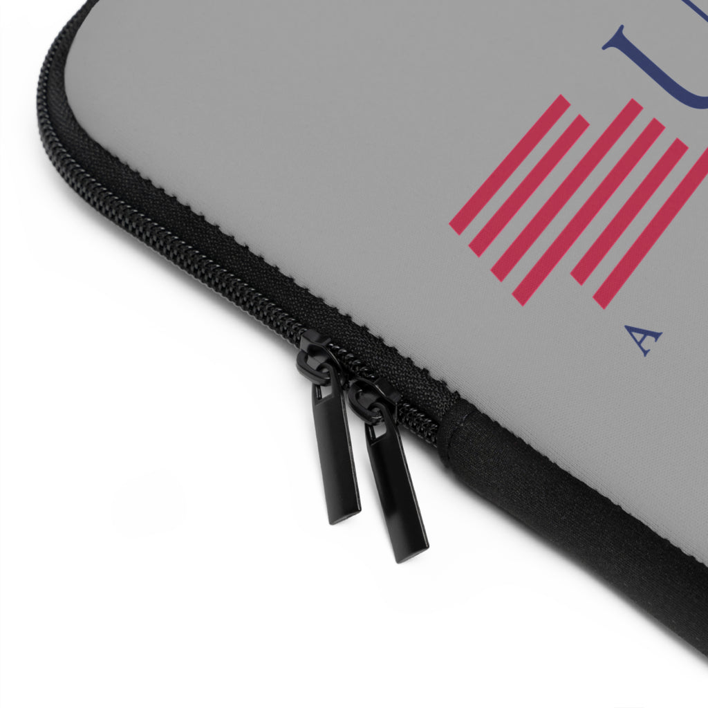 USA3000 Airlines Laptop Sleeve