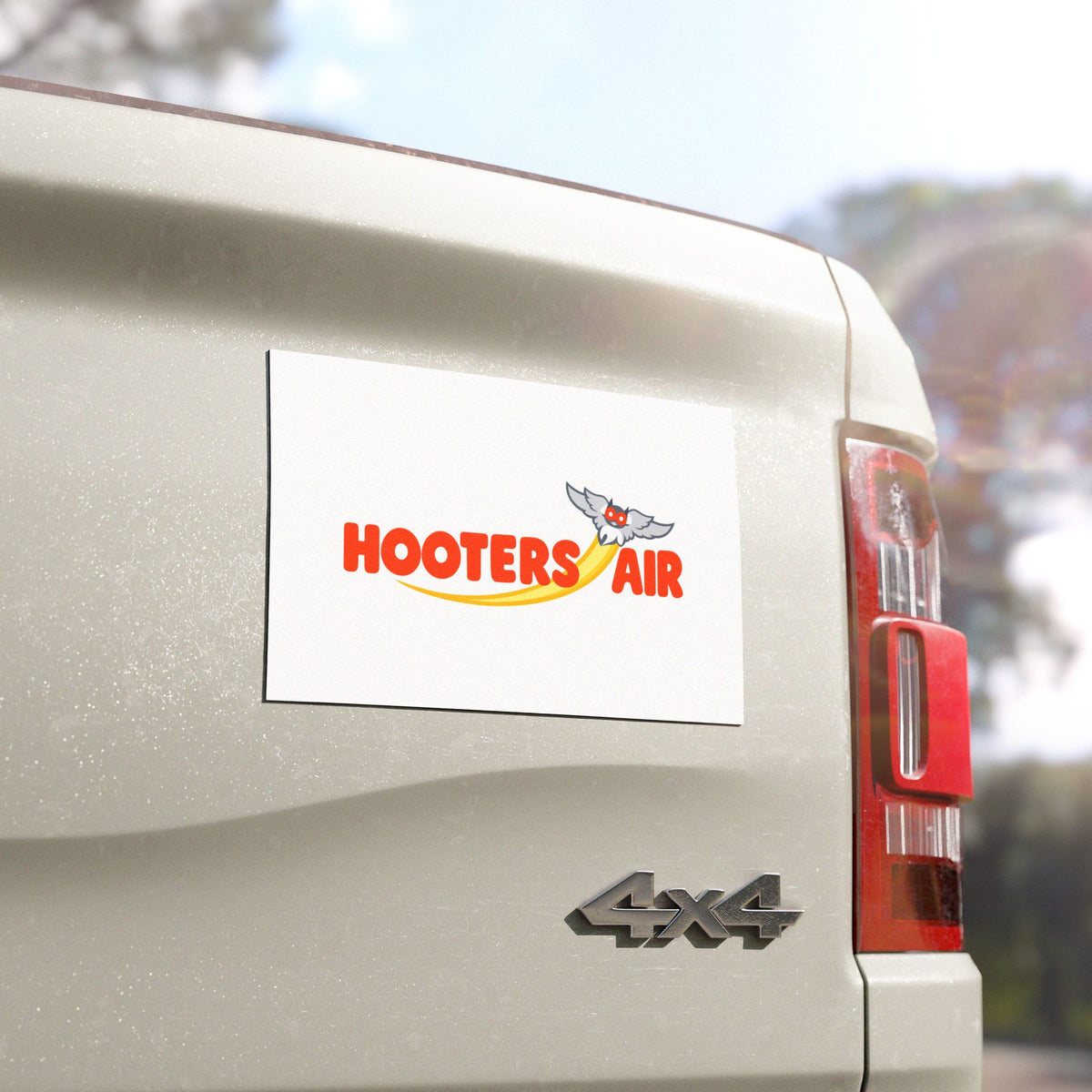 Hooters Air Car Magnet