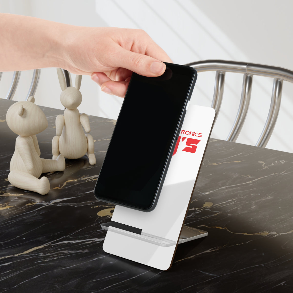 Fry's Electronics, Inc. Foldable Mobile Phone Display Stand